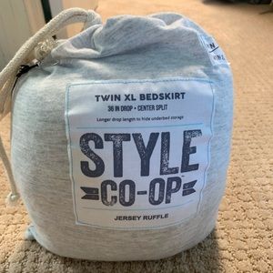 TWIN XL BEDSKIRT